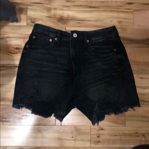 American Eagle 90s boyfriend shorts